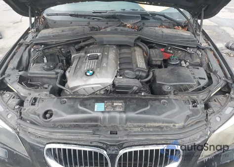 2007 BMW 530I z USA, uszkodzony, nr VIN WBANE73557CM45539